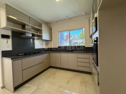 Casa com 3 Dormitórios - Miniatura - Lunardi Imóveis