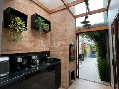 Casa com 3 Dormitórios - Miniatura - Lunardi Imóveis