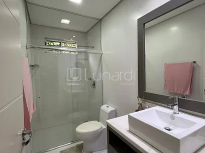 Casa com 3 Dormitórios - Miniatura - Lunardi Imóveis