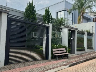 Casa com 3 Dormitórios - Miniatura - Lunardi Imóveis