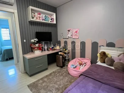 Casa com 3 Dormitórios - Miniatura - Lunardi Imóveis