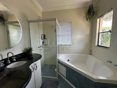 Casa com 3 Dormitórios - Miniatura - Lunardi Imóveis