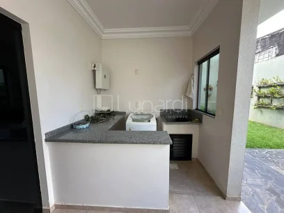 Casa com 3 Dormitórios - Miniatura - Lunardi Imóveis