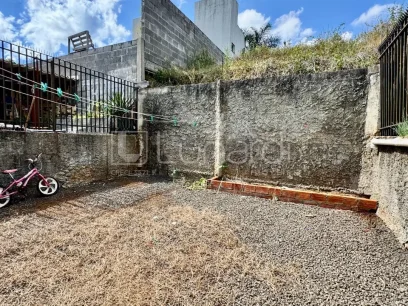 Casa com 2 Dormitórios - Miniatura - Lunardi Imóveis