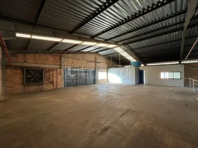 Barracão - Miniatura - Lunardi Imóveis