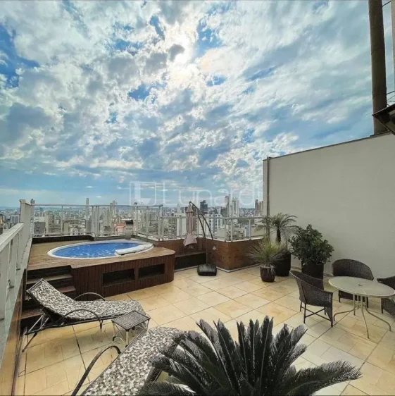 Cobertura com 3 Dormitórios - Lunardi Imóveis