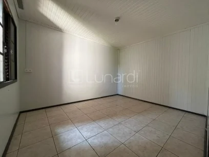 Casa com 3 Dormitórios - Miniatura - Lunardi Imóveis