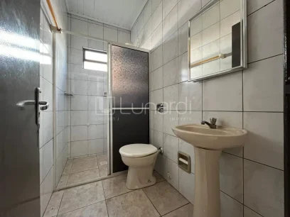 Casa com 3 Dormitórios - Miniatura - Lunardi Imóveis