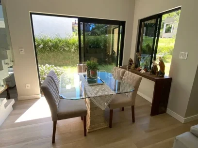 Casa com 4 Dormitórios - Miniatura - Lunardi Imóveis