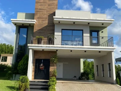 Casa com 4 Dormitórios - Miniatura - Lunardi Imóveis