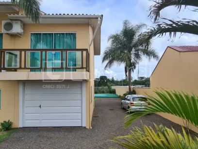 Casa em Condomínio com 2 Dormitórios - Lunardi Imóveis