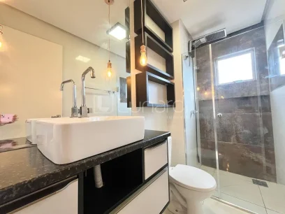 Apartamento com 2 Dormitórios - Miniatura - Lunardi Imóveis