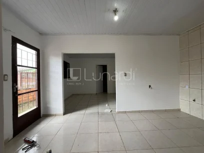 Casa com 2 Dormitórios - Miniatura - Lunardi Imóveis