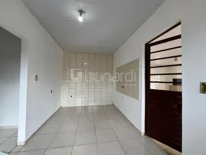 Casa com 2 Dormitórios - Miniatura - Lunardi Imóveis