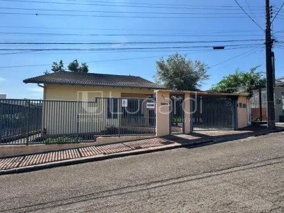 Casa com 3 Dormitórios - Miniatura - Lunardi Imóveis