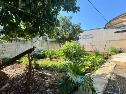 Casa com 3 Dormitórios - Miniatura - Lunardi Imóveis