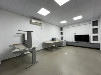 Barracão - Miniatura - Lunardi Imóveis