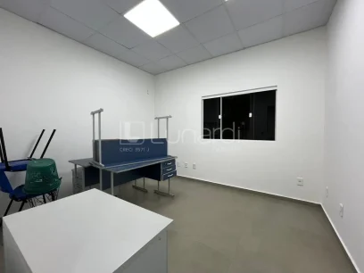 Barracão - Miniatura - Lunardi Imóveis