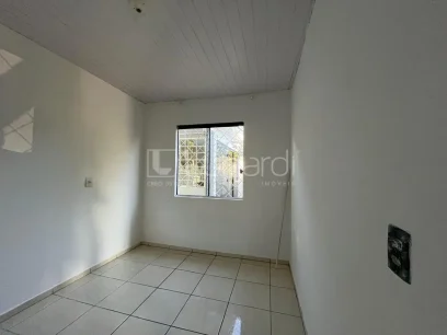 Casa com 2 Dormitórios - Miniatura - Lunardi Imóveis