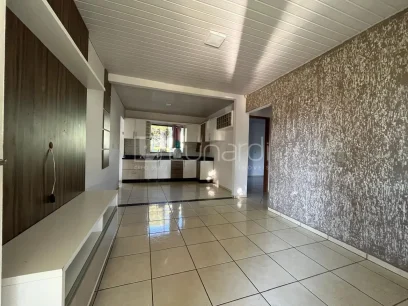 Casa com 2 Dormitórios - Miniatura - Lunardi Imóveis