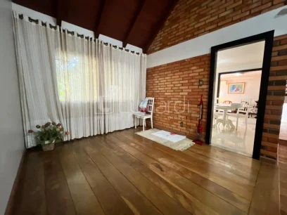 Casa com 3 Dormitórios - Miniatura - Lunardi Imóveis