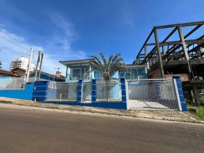 Casa com 4 Dormitórios - Miniatura - Lunardi Imóveis