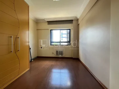 Apartamento com 4 Dormitórios - Miniatura - Lunardi Imóveis