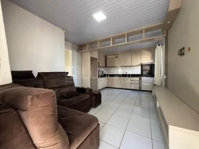 Casa com 2 Dormitórios - Miniatura - Lunardi Imóveis