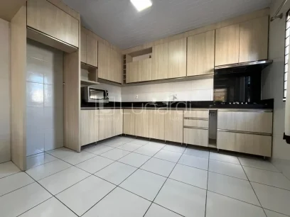 Casa com 2 Dormitórios - Miniatura - Lunardi Imóveis