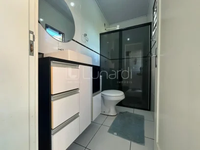 Casa com 2 Dormitórios - Miniatura - Lunardi Imóveis