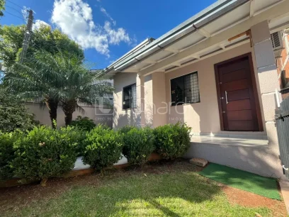 Casa com 2 Dormitórios - Miniatura - Lunardi Imóveis