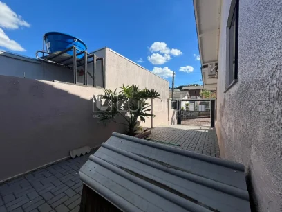 Casa com 2 Dormitórios - Miniatura - Lunardi Imóveis