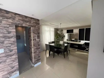 Casa com 3 Dormitórios - Miniatura - Lunardi Imóveis