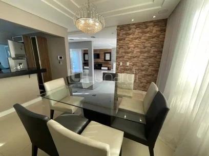 Casa com 3 Dormitórios - Miniatura - Lunardi Imóveis