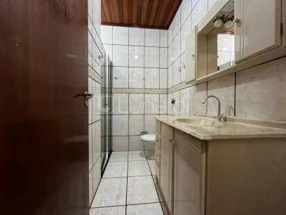 Casa com 3 Dormitórios - Miniatura - Lunardi Imóveis