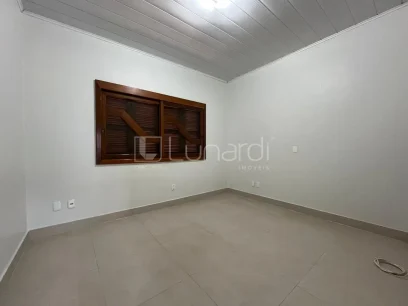 Casa com 3 Dormitórios - Miniatura - Lunardi Imóveis