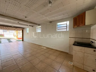 Casa com 3 Dormitórios - Miniatura - Lunardi Imóveis