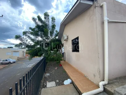 Casa com 3 Dormitórios - Miniatura - Lunardi Imóveis