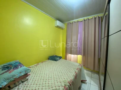 Casa com 3 Dormitórios - Miniatura - Lunardi Imóveis