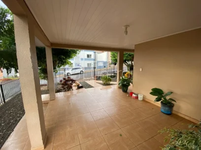 Casa com 3 Dormitórios - Miniatura - Lunardi Imóveis