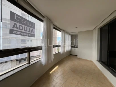 Apartamento com 4 Dormitórios - Miniatura - Lunardi Imóveis