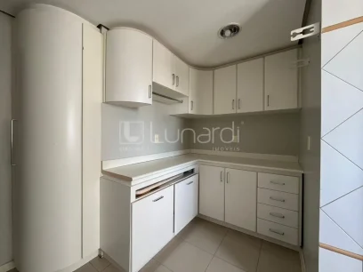 Apartamento com 4 Dormitórios - Miniatura - Lunardi Imóveis