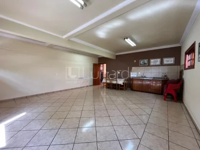 Casa com 4 Dormitórios - Miniatura - Lunardi Imóveis