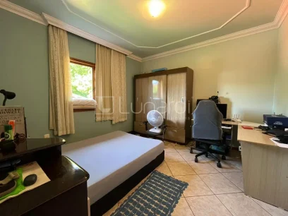 Casa com 4 Dormitórios - Miniatura - Lunardi Imóveis