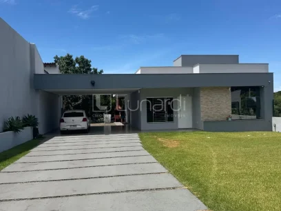 Casa com 2 Dormitórios - Miniatura - Lunardi Imóveis