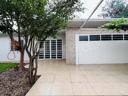 Casa com 3 Dormitórios - Miniatura - Lunardi Imóveis