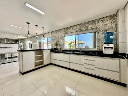 Casa com 5 Dormitórios - Miniatura - Lunardi Imóveis