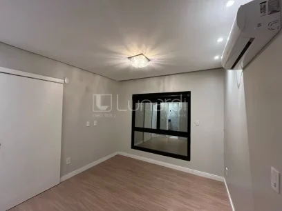 Casa com 3 Suítes - Miniatura - Lunardi Imóveis