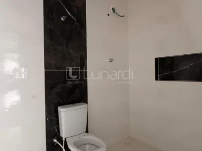 Casa com 2 Dormitórios - Miniatura - Lunardi Imóveis