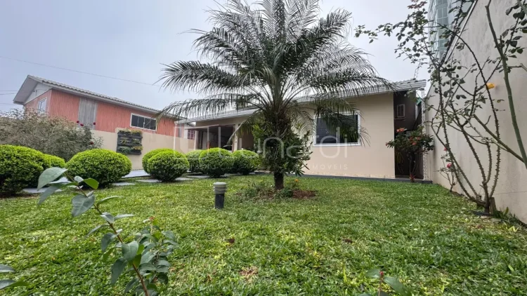 Casa com 3 Dormitórios - Lunardi Imóveis